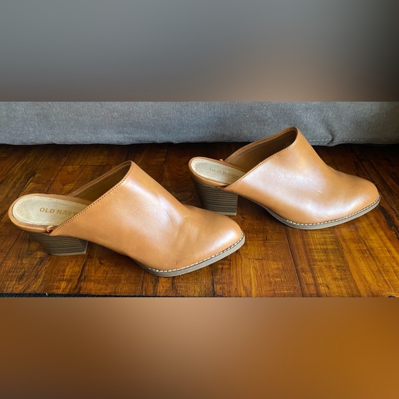 Old Navy Cognac Faux Leather Pointed Toe Mule Clogs - Picture 3 of 7